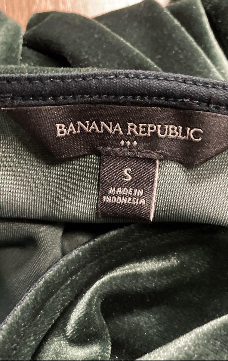 Banana Republic Women's Green Velvet Long Sleeve Draped Wrap Dress Sz S
