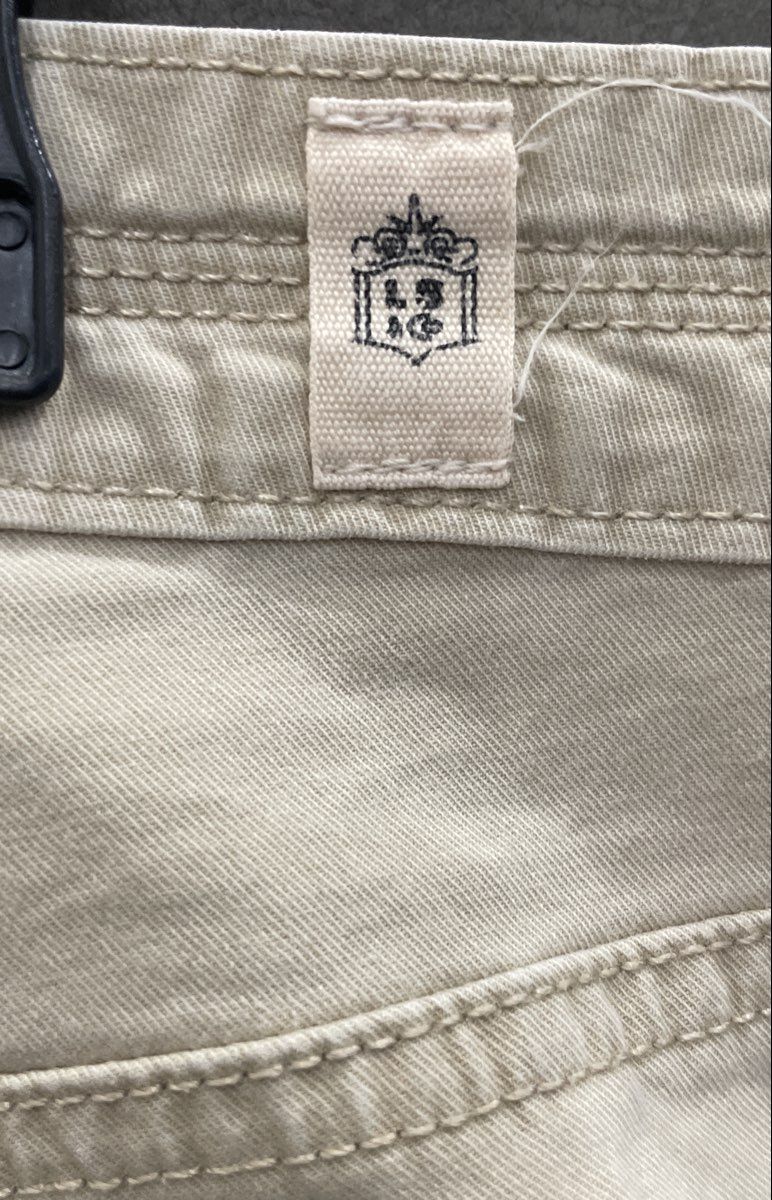 Levi's Women's Cream Stretch Utility Capri Cropped Pants Size 18