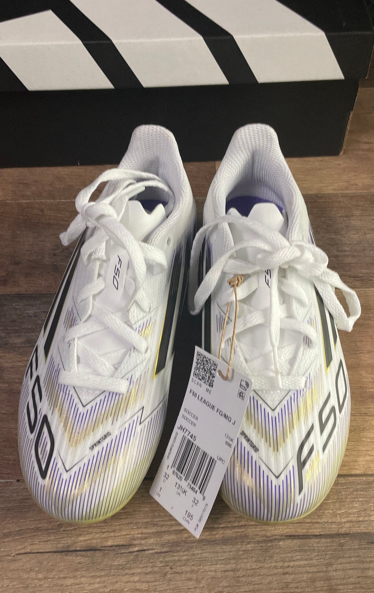 Adidas F50 League FG/MG J White Black Gold Youth Soccer Cleats Size 1 DS