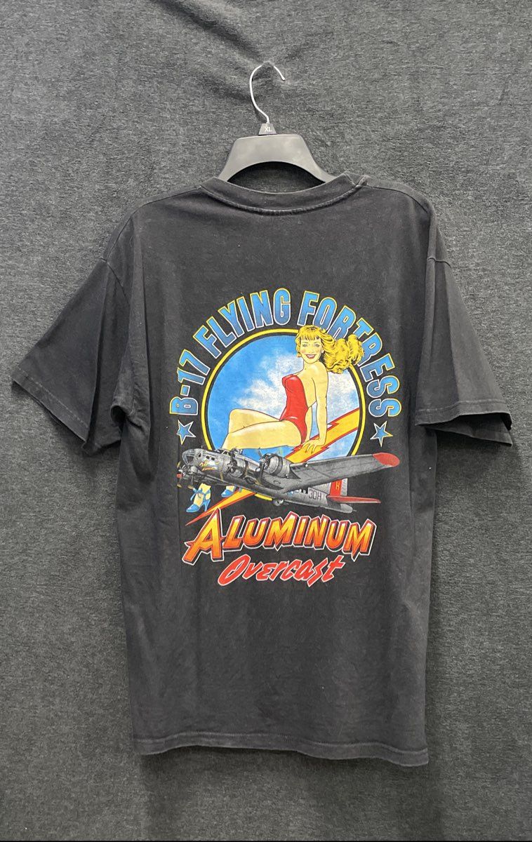 Vintage 90s B-17 Flying Fortress Aluminum Overcast Pinup Hanes Beefy-T Sz L