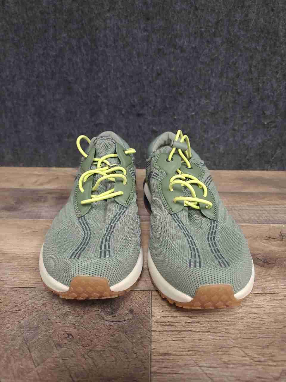 L.L. Bean Comfort Knit Trail Shoes Sage Green Neon Sneakers Women's Size 7.5