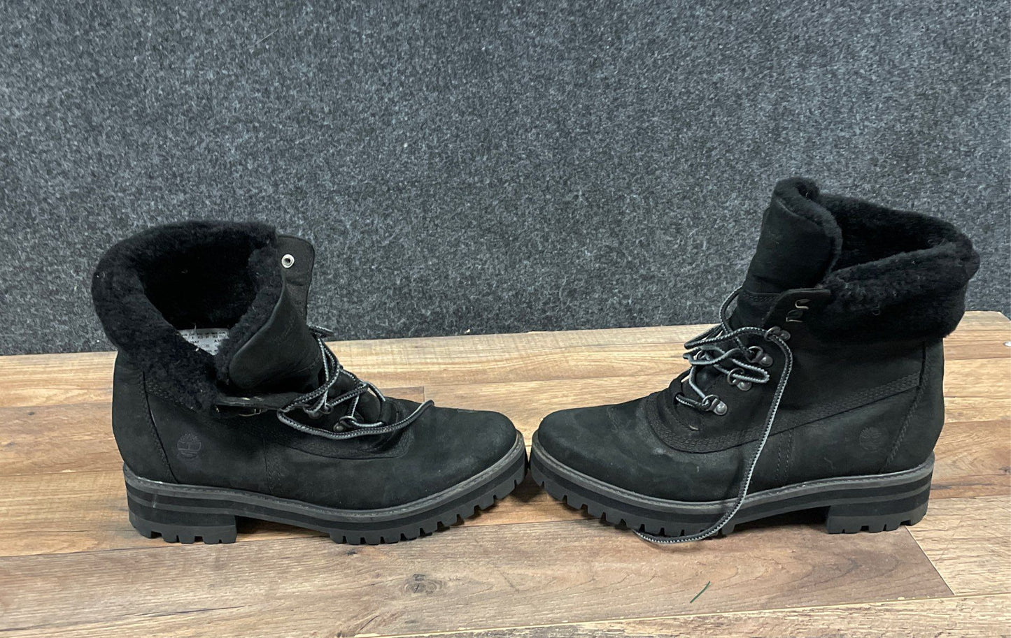 Timberland Courmayeur Valley Black Shearling Lined Boots Women's Size 10