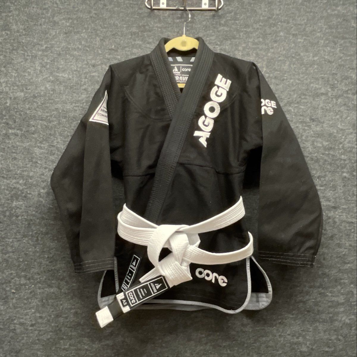 Agoge Core Brave Unisex Martial Arts BJJ Gi Jacket Black White Belt Sz A1