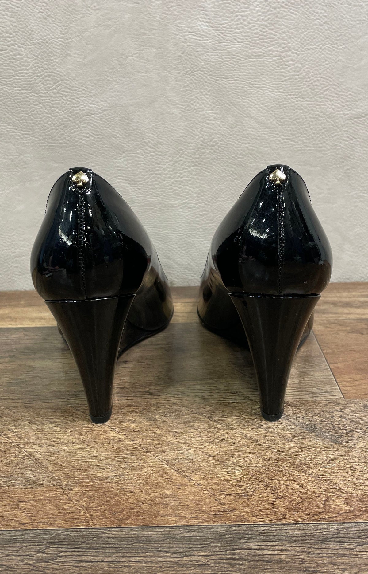 Kate Spade Amory Black Patent Leather Wedge Pumps With Box Size 8M