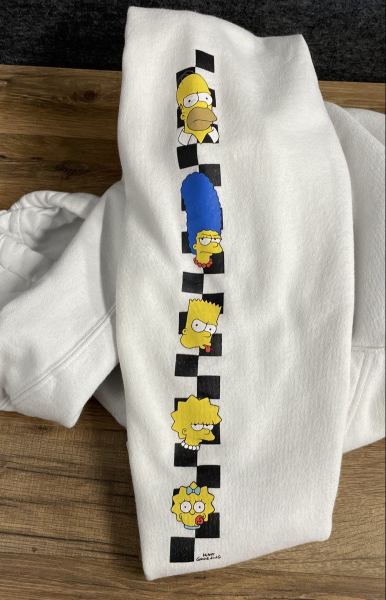 Vans The Simpsons Men's White Hoodie Family Couch Checkerboard Sleeve Size M