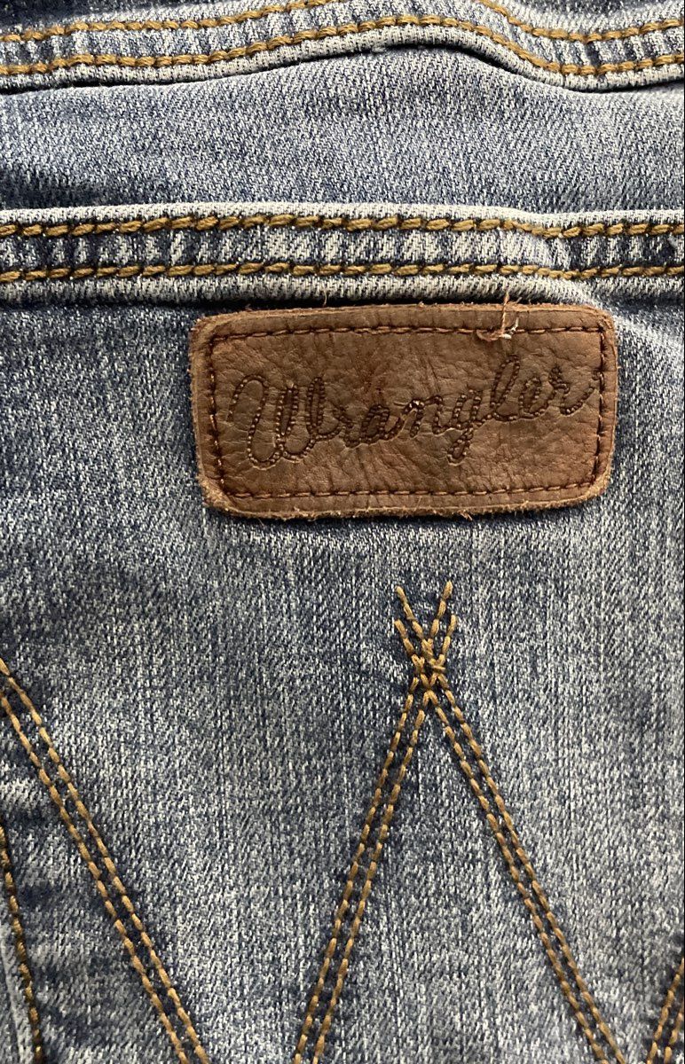 Wrangler Women's Retro Low Rise Straight Leg Blue Stretch Denim Jeans 29x36