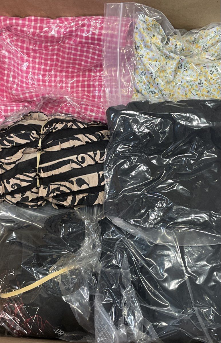 20 Lb Bulk Lot Assorted Reseller Clothing Mens Womens Michael Kors Adidas