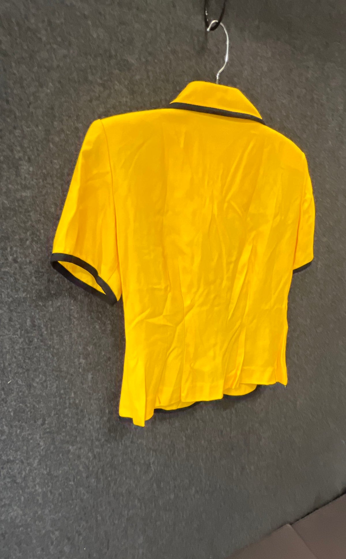 Vintage 90s Nine 2 Nine Women's Yellow Short Sleeve Button Up Shirt Jacket 4P