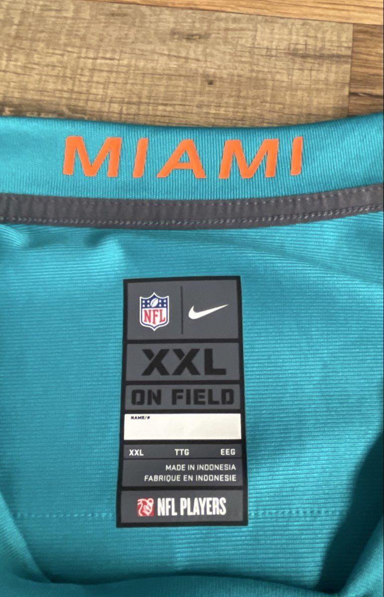 Nike Men's Miami Dolphins Jaylen Waddle #17 Aqua On Field Football Jersey XXL