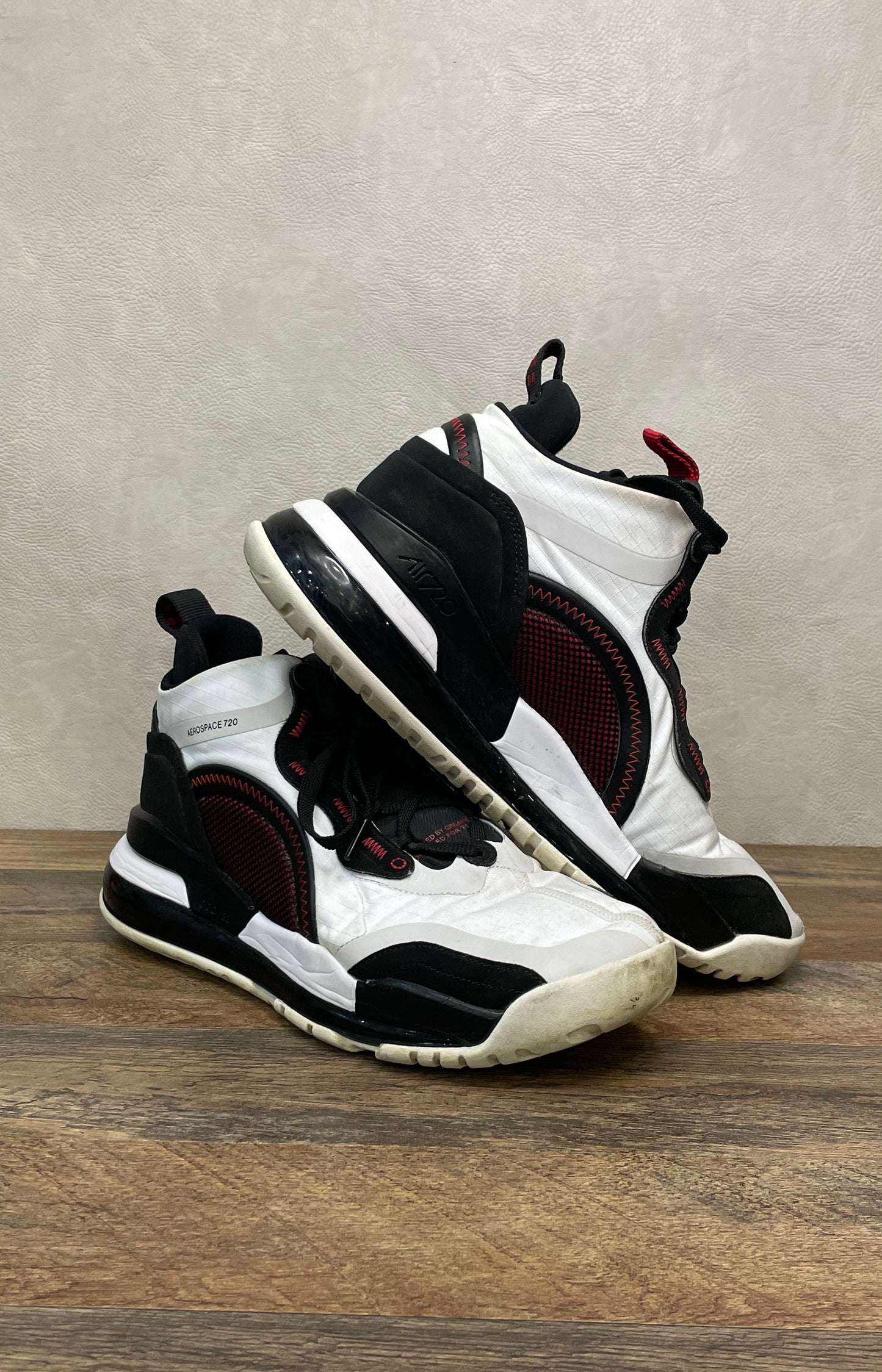 Nike Jordan Aerospace 720 White Black Gym Red Basketball Sneakers Size 12