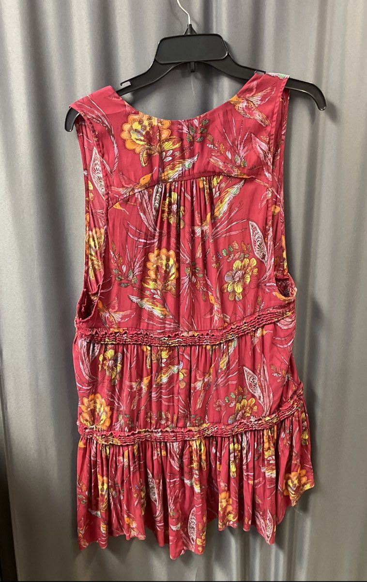 Free People Women's Red Floral Hummingbird Print Tiered Smocked Top Size M