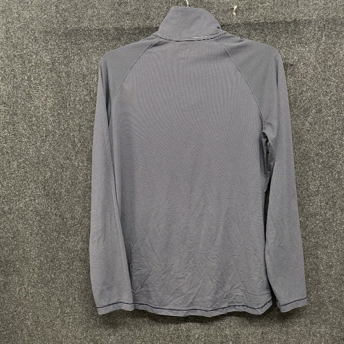Under Armour Men's 1/4 Zip Pullover Blue White Striped HeatGear Shirt Sz M