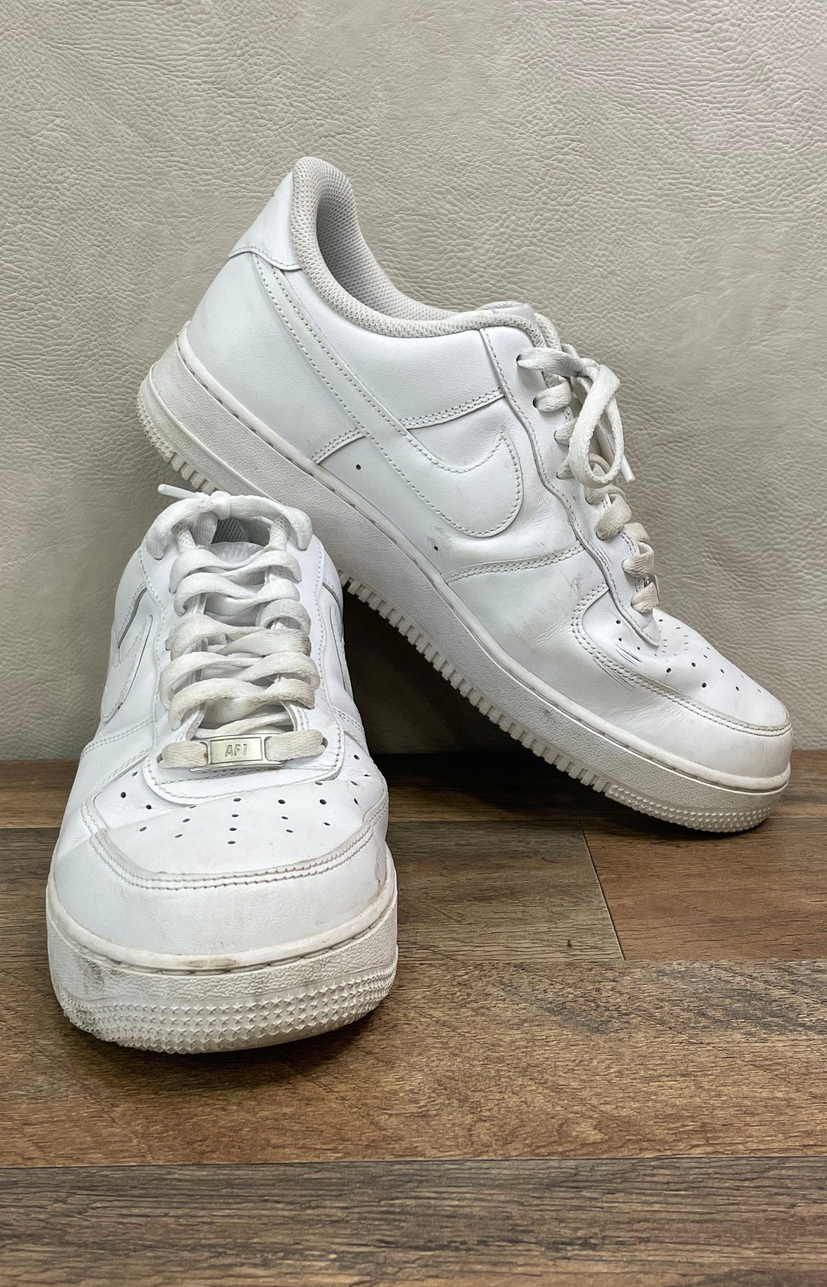 Nike Air Force 1 '07 Low Triple White Men's Sneakers Size 11 CW2288-111