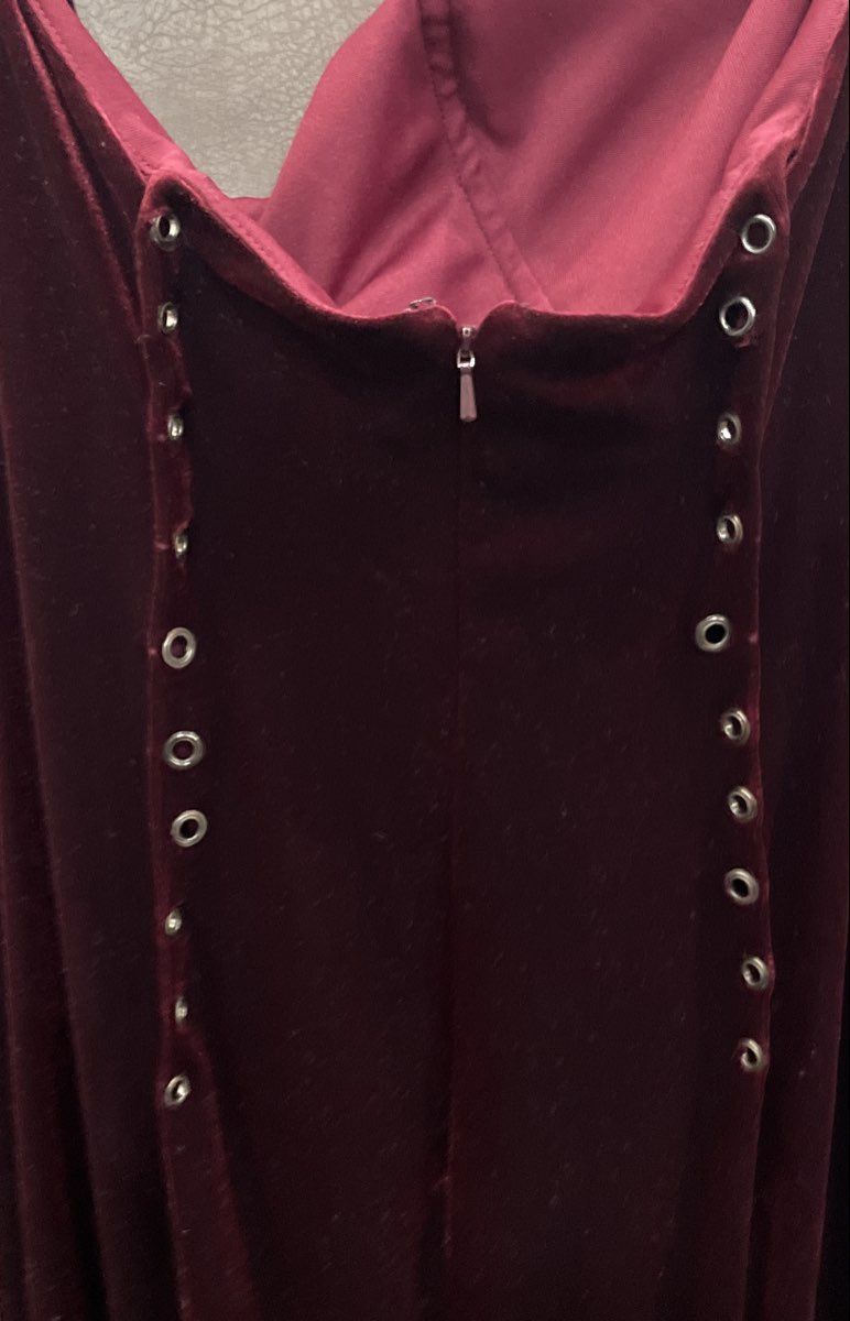 Avery G Women's Burgundy Red Strapless Velvet Gown Front Slit Dress Sz 12