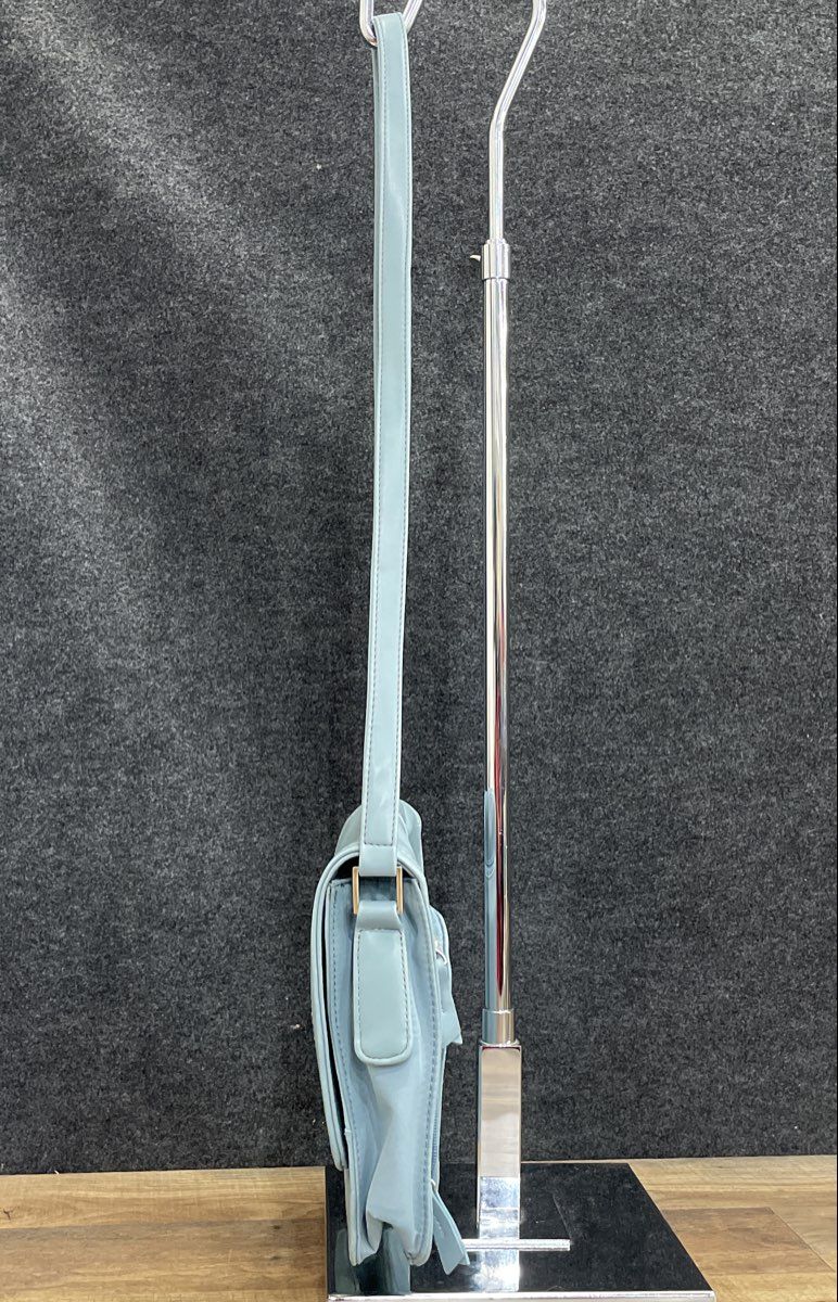Liz Claiborne Light Blue Leather Crossbody Shoulder Bag Silver Hardware