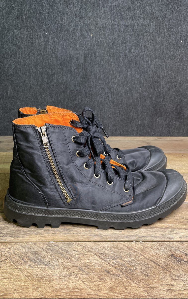 Palladium Pampa Hi Zip MA-1 Black Boots Men's Size 10.5