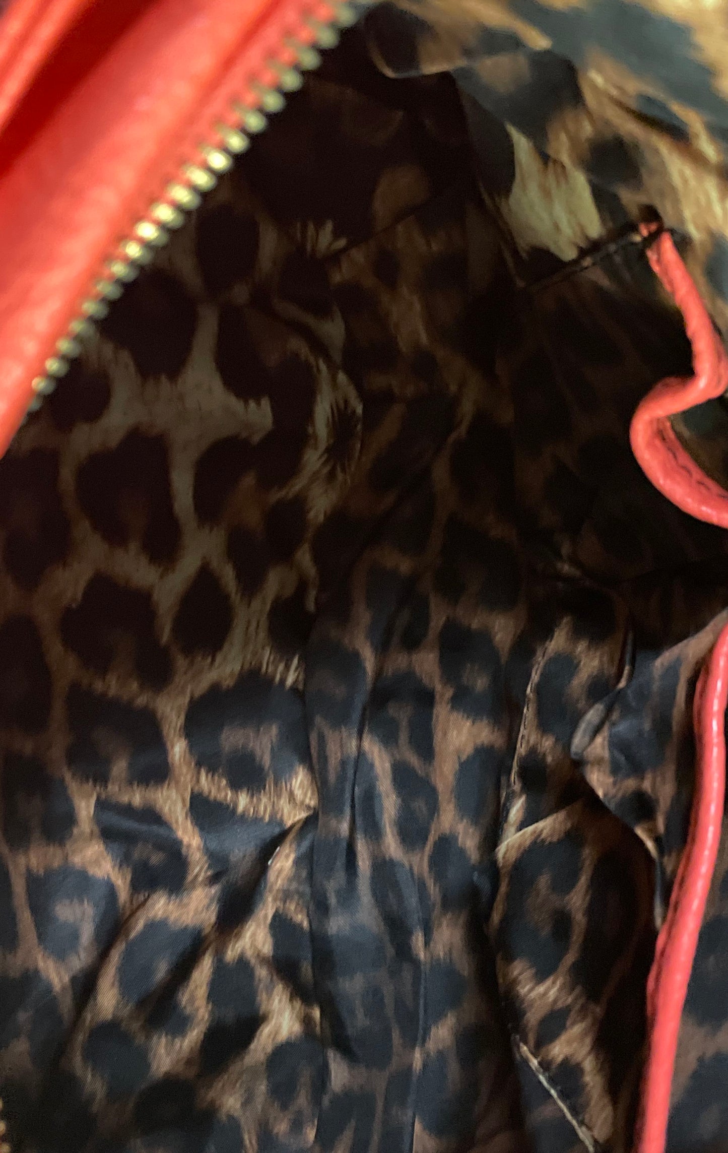 Jessica Simpson Coral Pebbled Faux Leather Shoulder Bag Gold Hardware Leopard