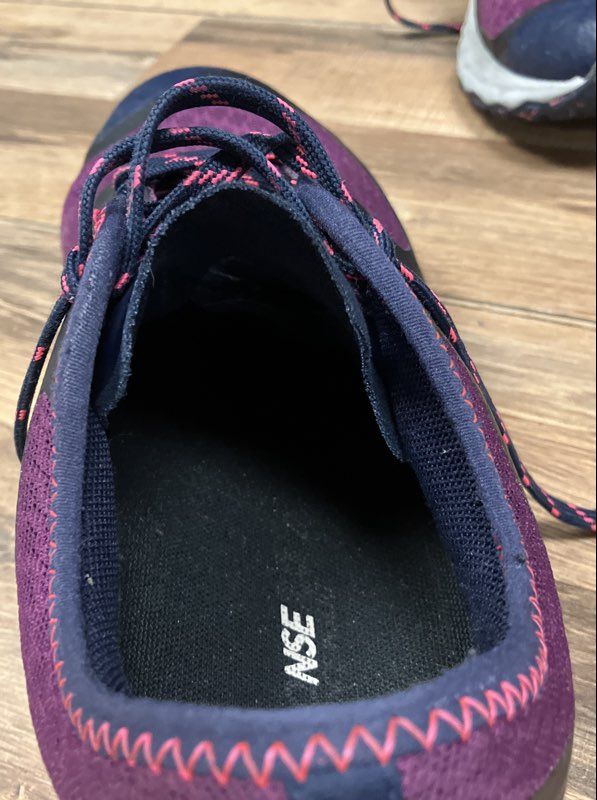 New Balance Fresh Foam All Terrain Women's Trail Running Shoes Purple Size 10