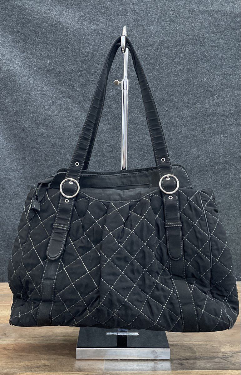 Vera Bradley Black Quilted Cotton Tote Bag Floral Interior Silver Hardware