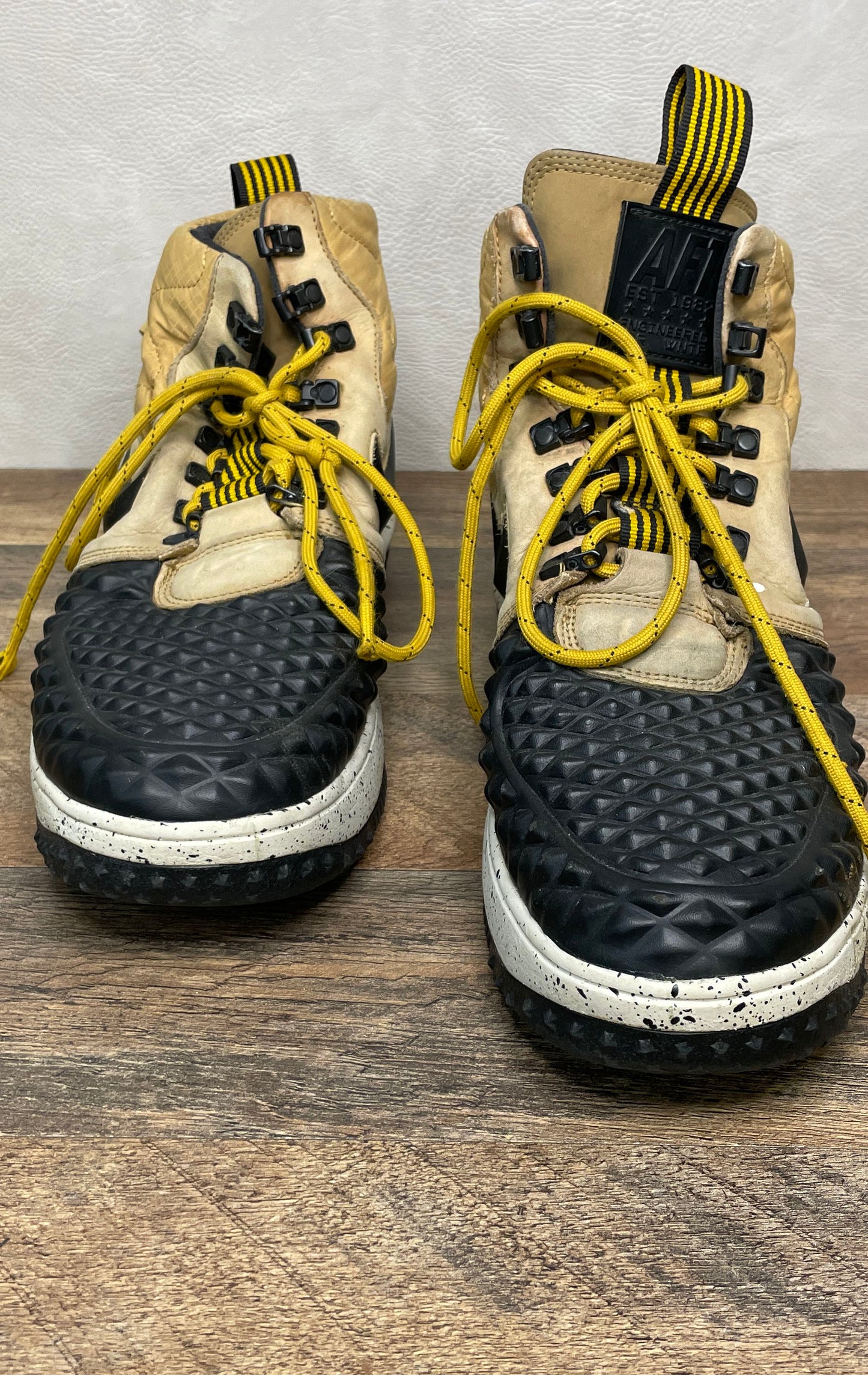 Nike Lunar Force 1 Duckboot '17 Metallic Gold Tan Black High Top Size 10
