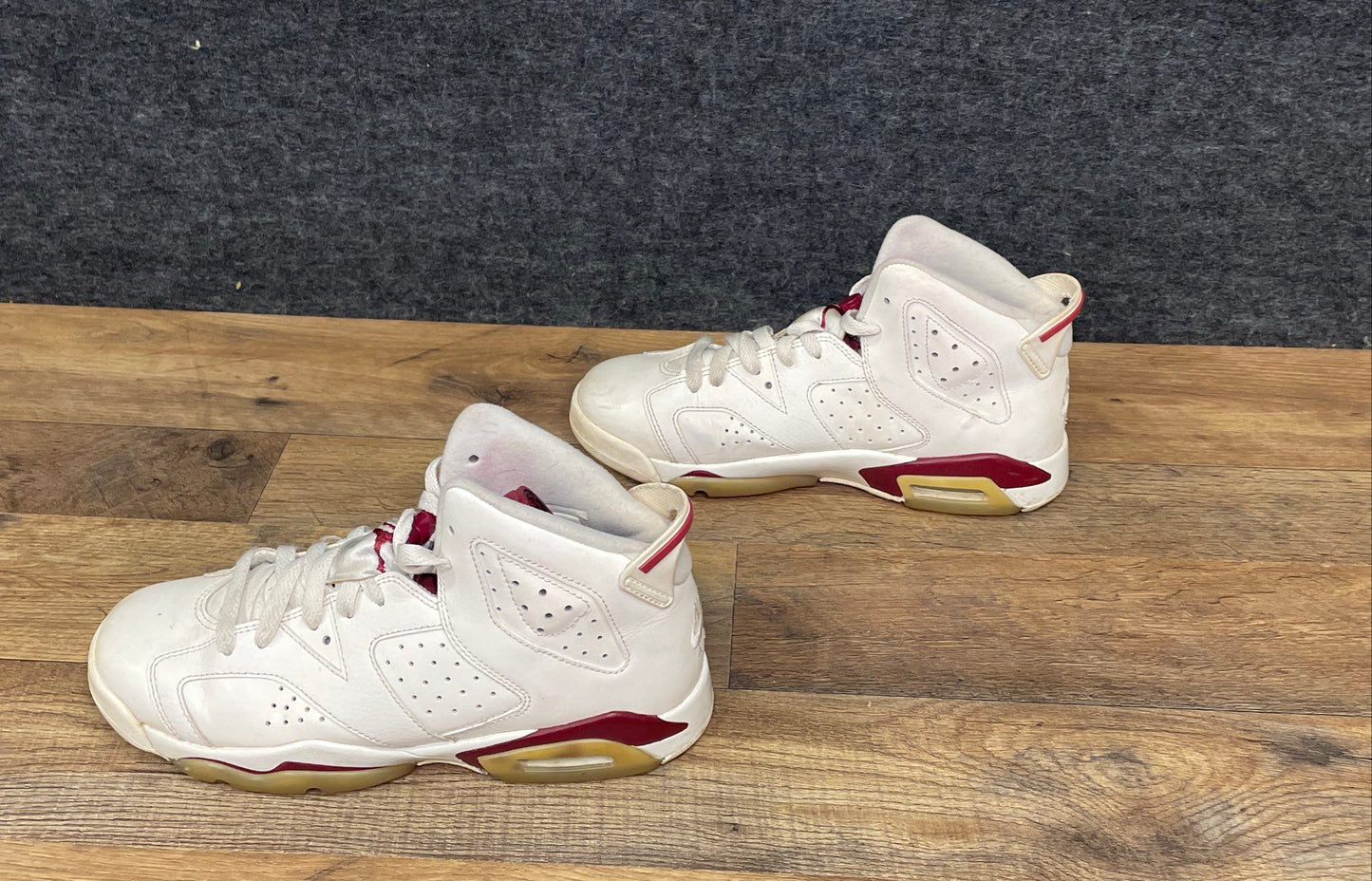 Nike Air Jordan 6 Retro Maroon 2015 Off White New Maroon Size 6.5Y