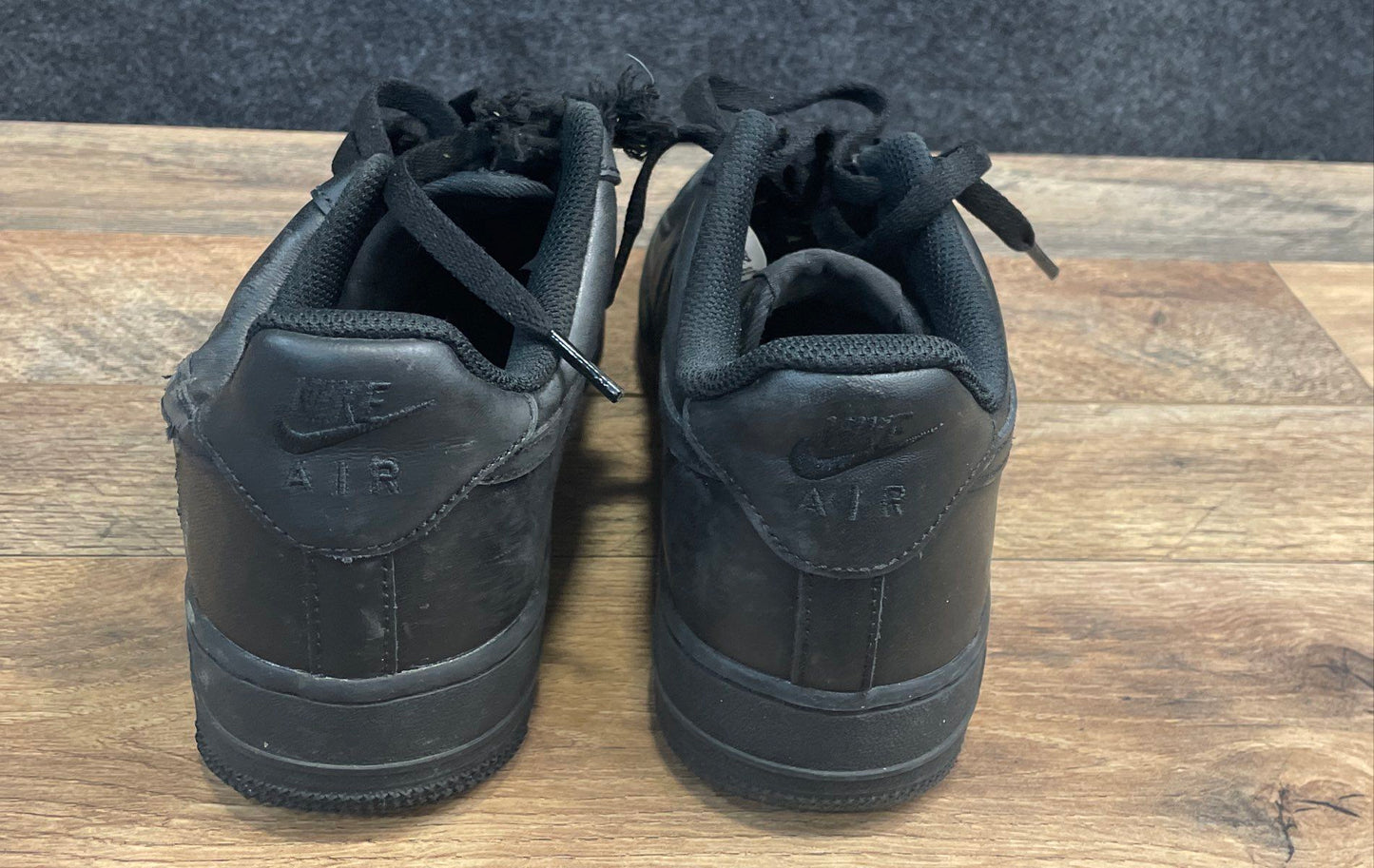 Nike Air Force 1 Low '07 Triple Black CW2288-001 Sneakers Men's Size 8.5
