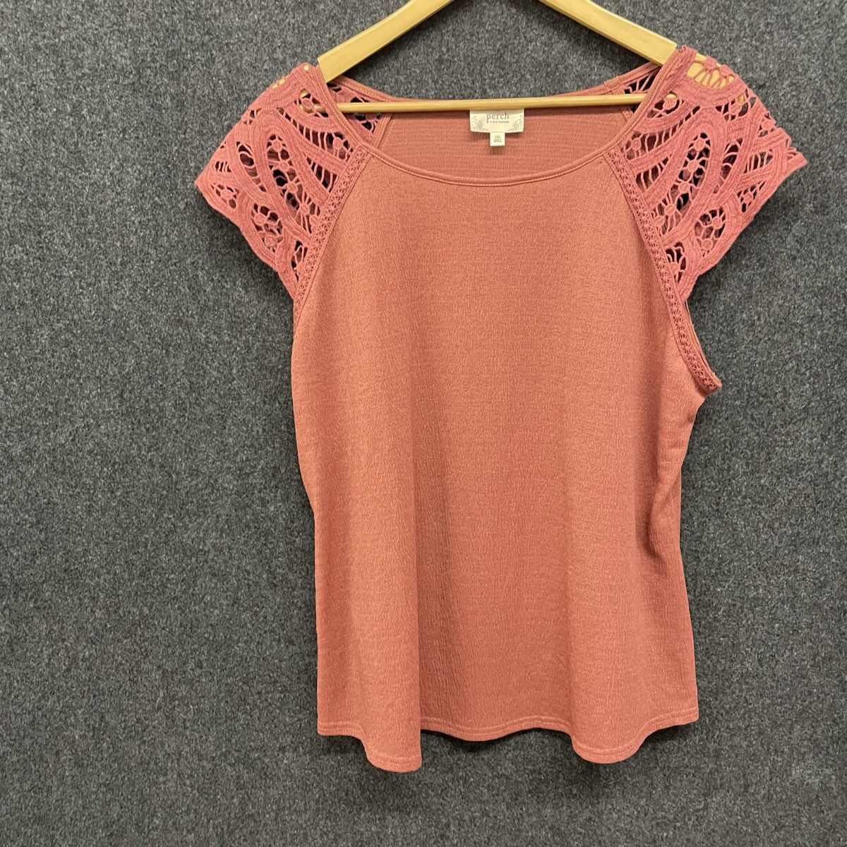 Perch By Blu Pepper Women's Blouse Dusty Rose Crochet Lace Cap Sleeve Sz 1XL