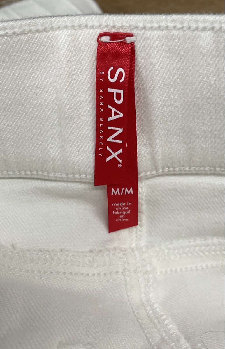 Spanx Women's White Jean-ish Distressed Ankle Leggings Raw Hem Sz M NWT