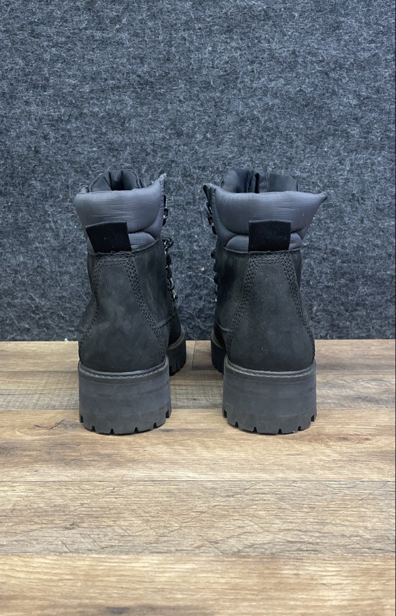 Timberland Sky 6-Inch Black Nubuck Leather Lace Up Boots Women's Size 7