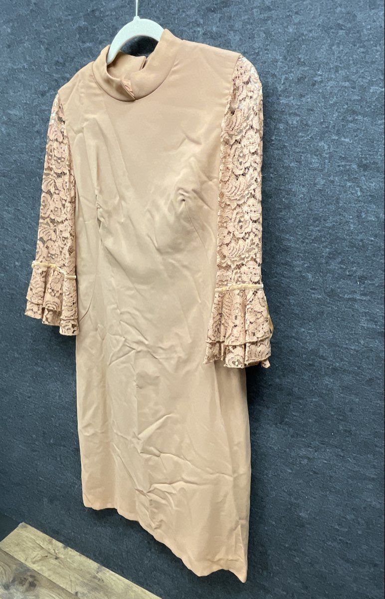 Vintage 70s Women's Tan Mock Neck Dress Floral Lace Sleeves Ruffle Cuffs