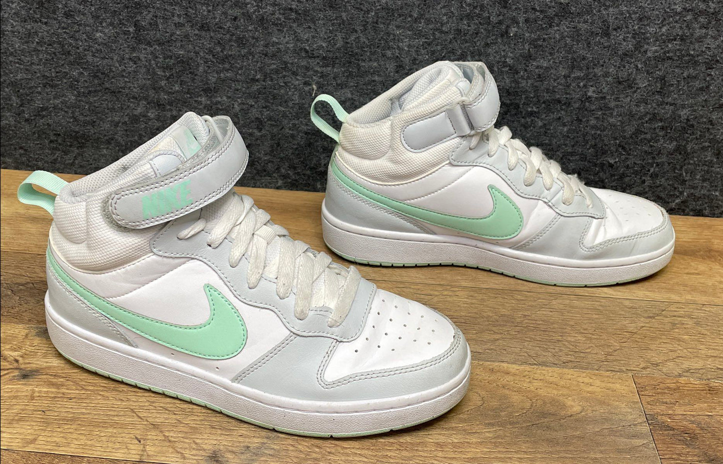 Nike Court Borough Mid 2 White Mint Foam Youth High Top Sneakers Size 7Y