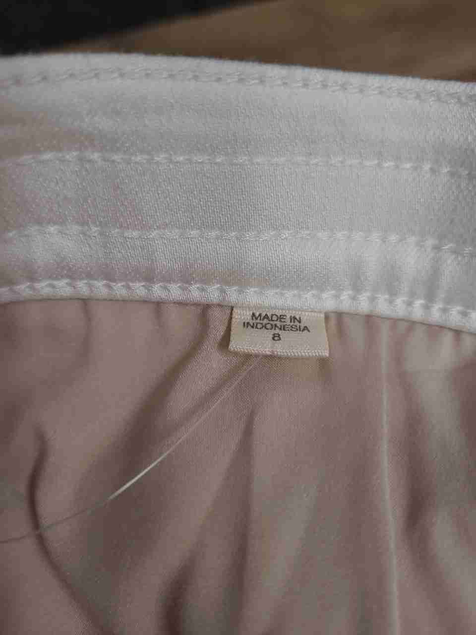 J.Jill Women's White Denim Leggings Sits Below Waist Slim Fit Sz 8