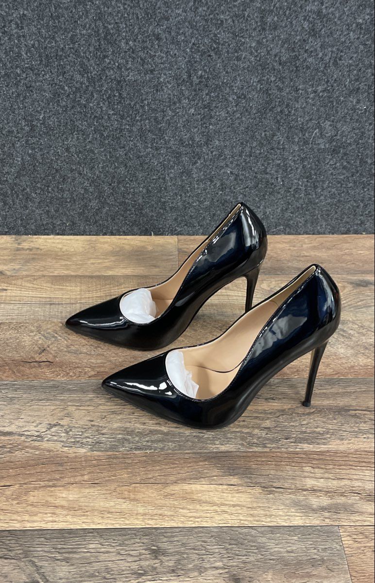 Coleter Black Patent Pointed Toe Stiletto Pumps DS Size Unmarked