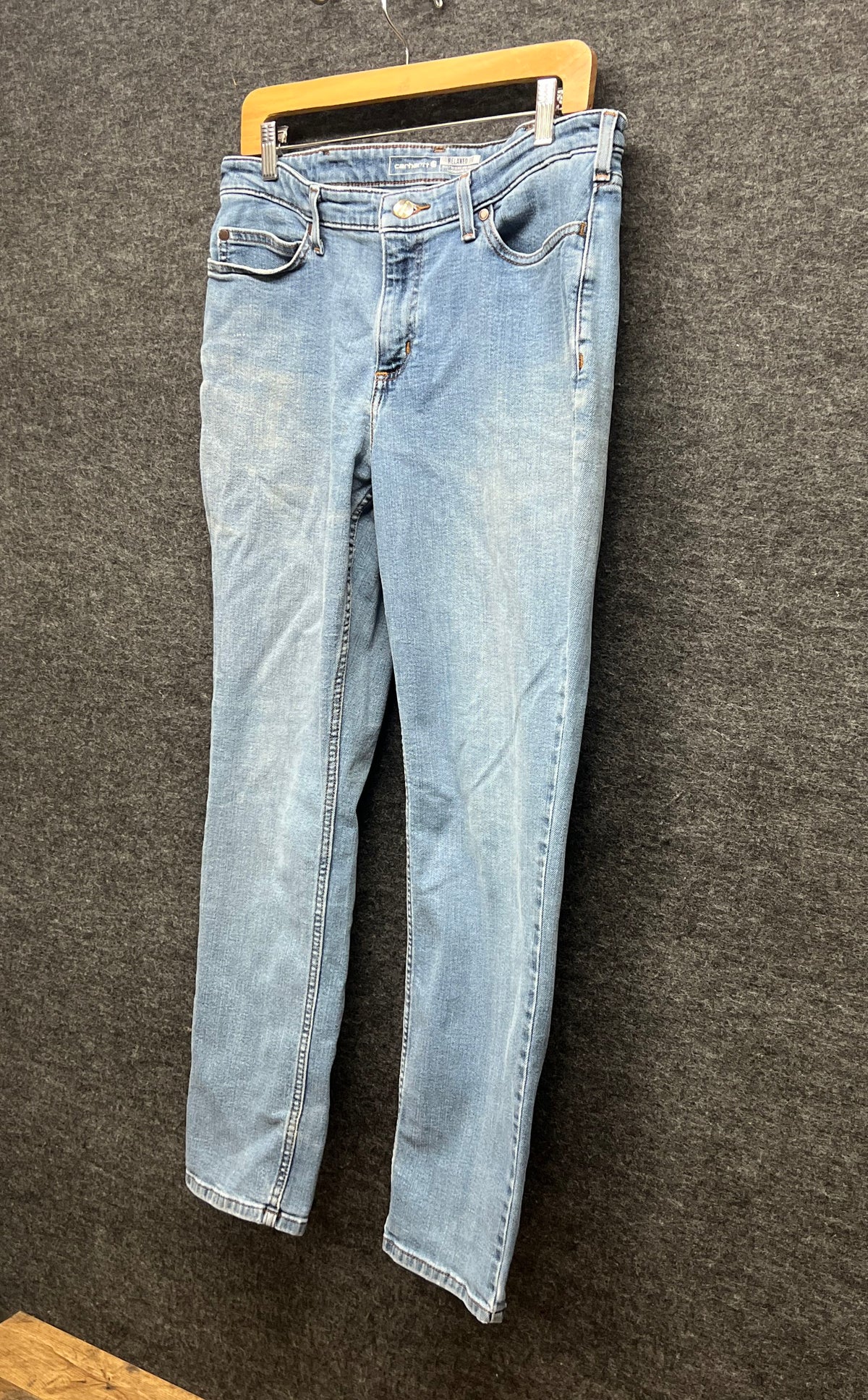 Carhartt Women's Relaxed Fit Light Wash Blue Denim 5-Pocket Jeans Sz 12