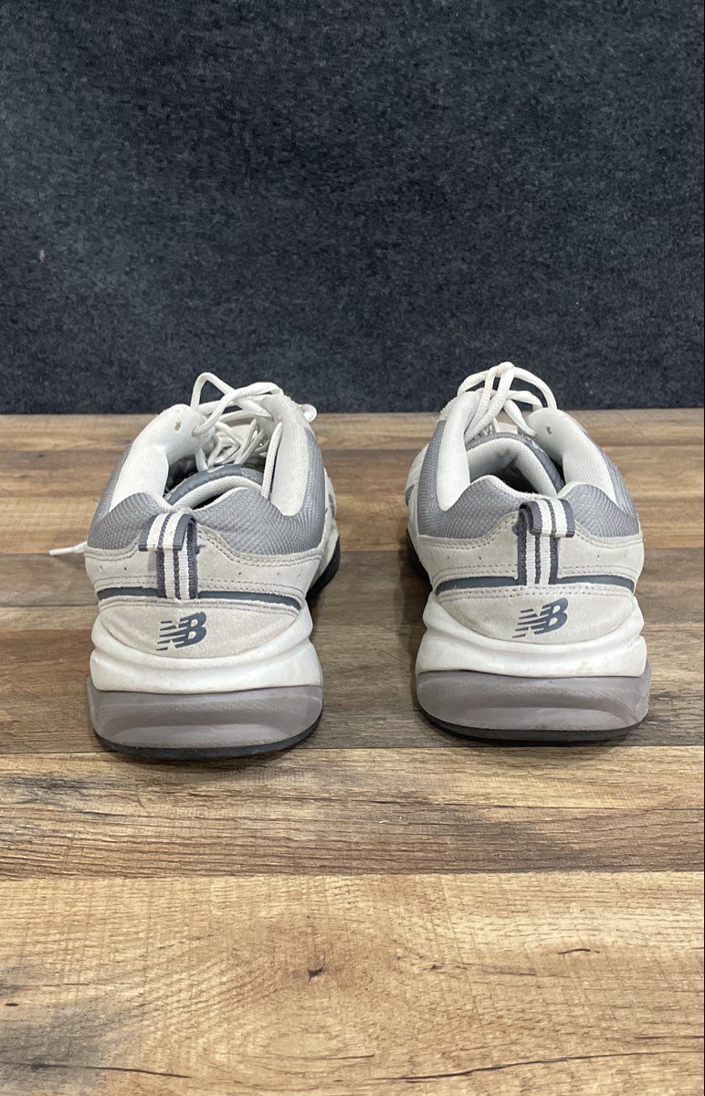 New Balance 609 Grey Suede Cross Training Sneakers Men's Size 12 4E