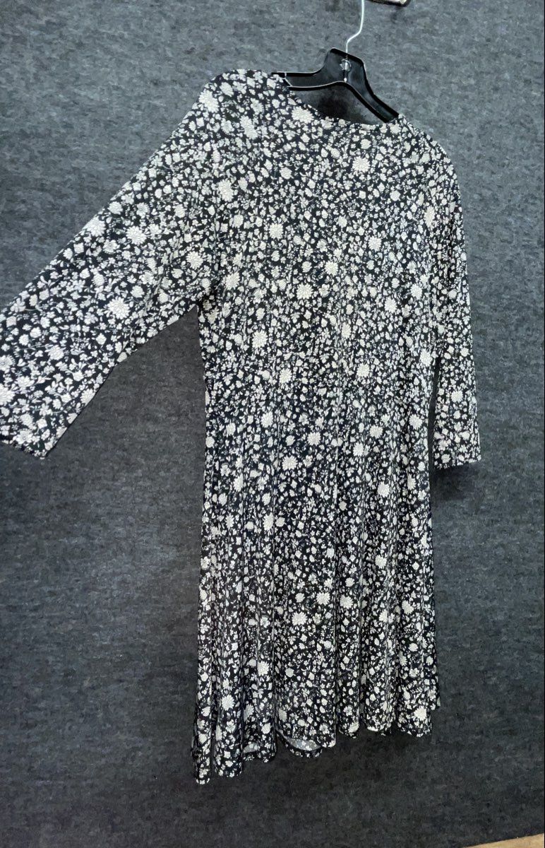 Karen Kane Women's Dress Black White Floral Faux Wrap 3/4 Sleeve Jersey Sz M