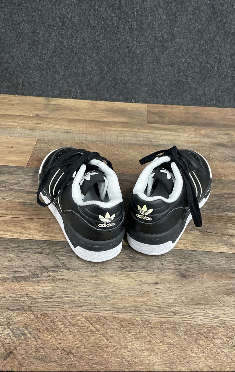 Adidas Rivalry Low Core Black White Leather Sneakers EE5938 Size 5.5