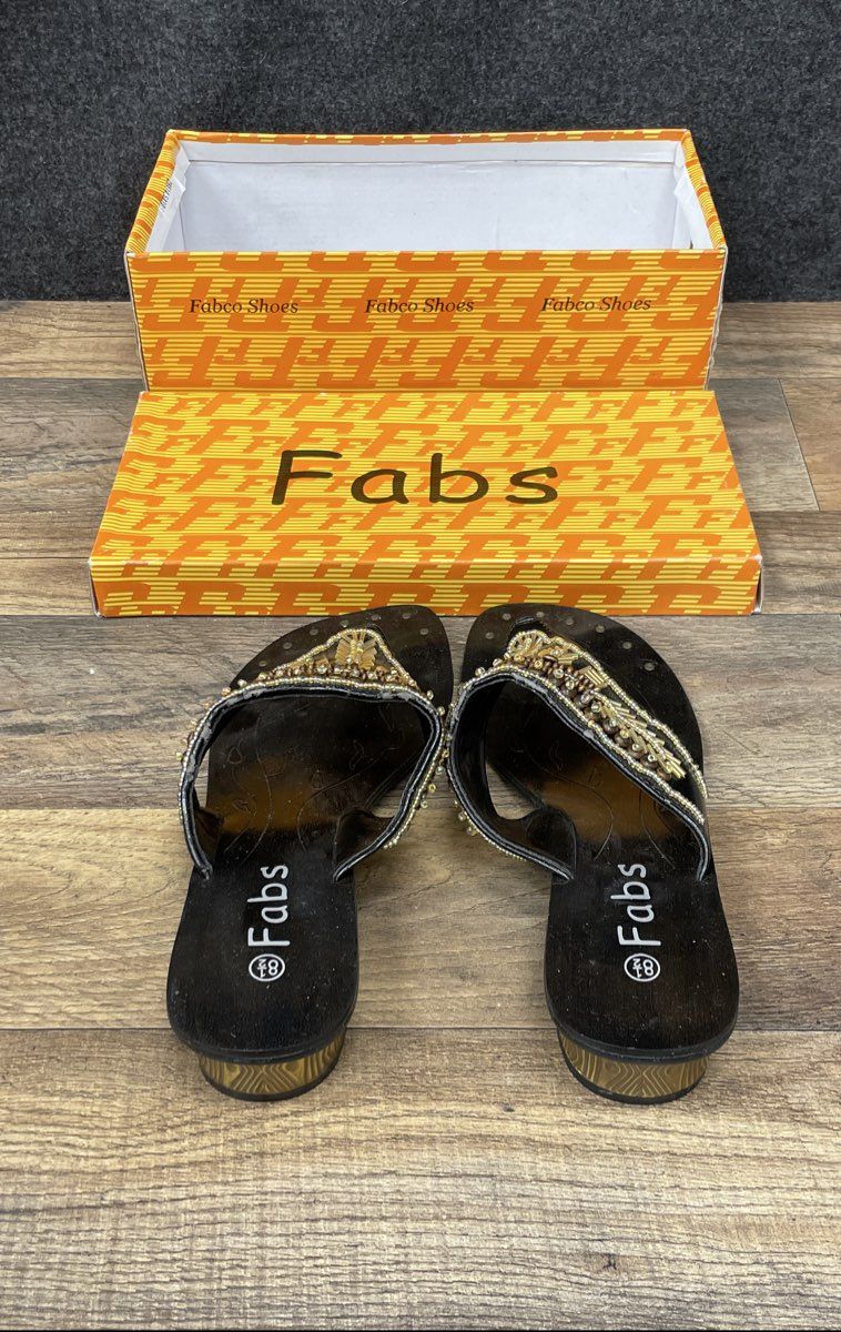Fabs Black Gold Beaded Embellished Thong Wedge Sandals Women's Size 8.5