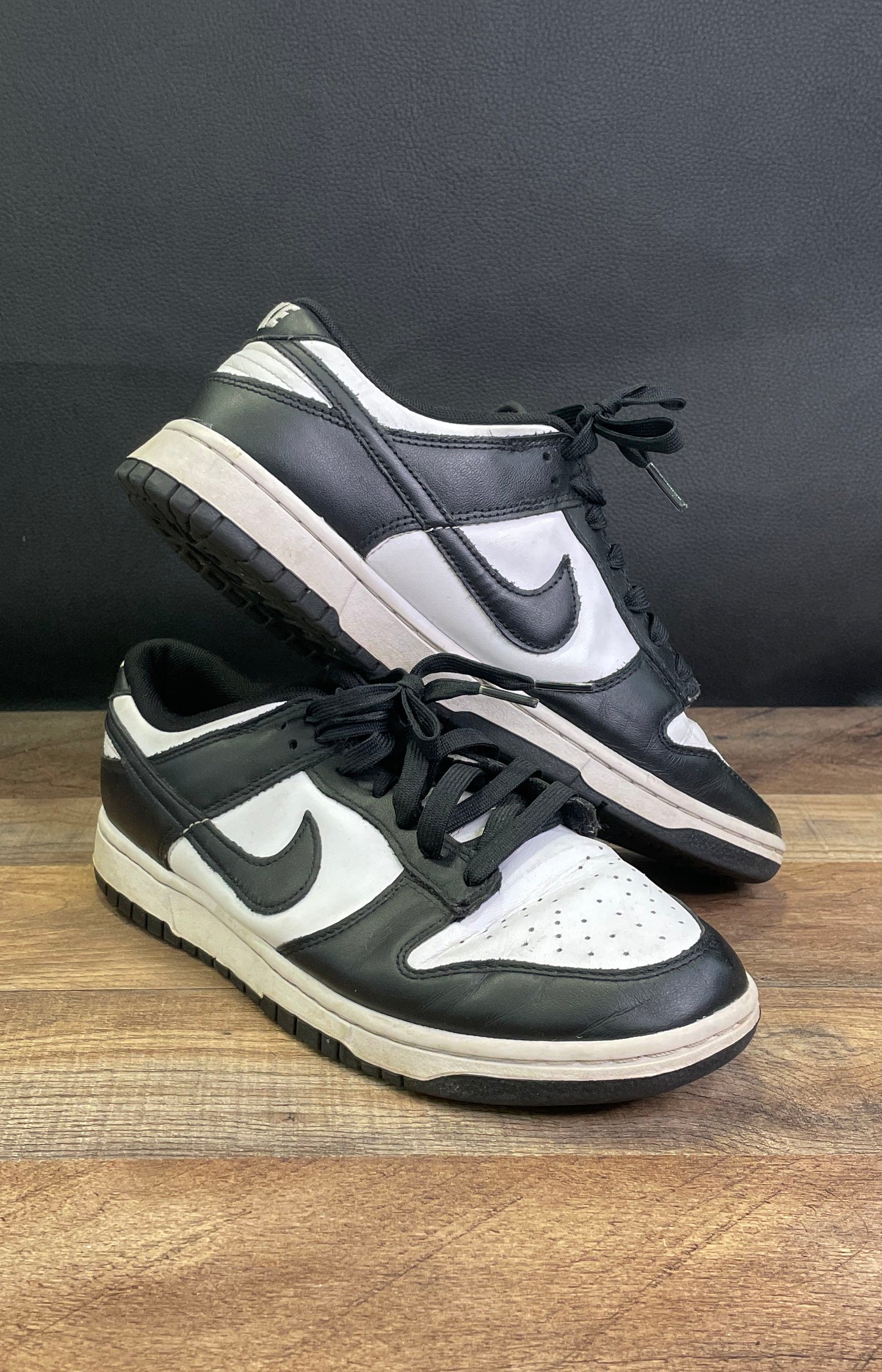 Nike Dunk Low Retro White Black Panda Sneakers Size 9
