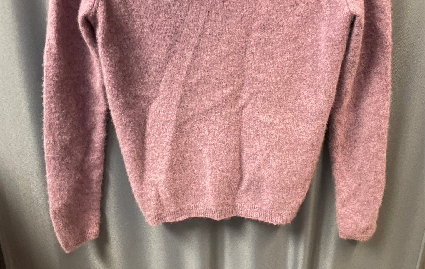 Ellen Tracy Women's Purple Heather 100% Cashmere V-Neck Sweater Sz M