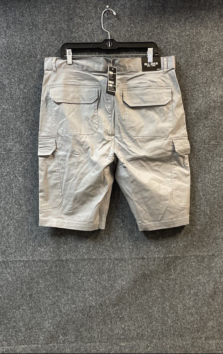 Blu Rock Men's Grey Cotton Blend Cargo Shorts Size 34 NWT