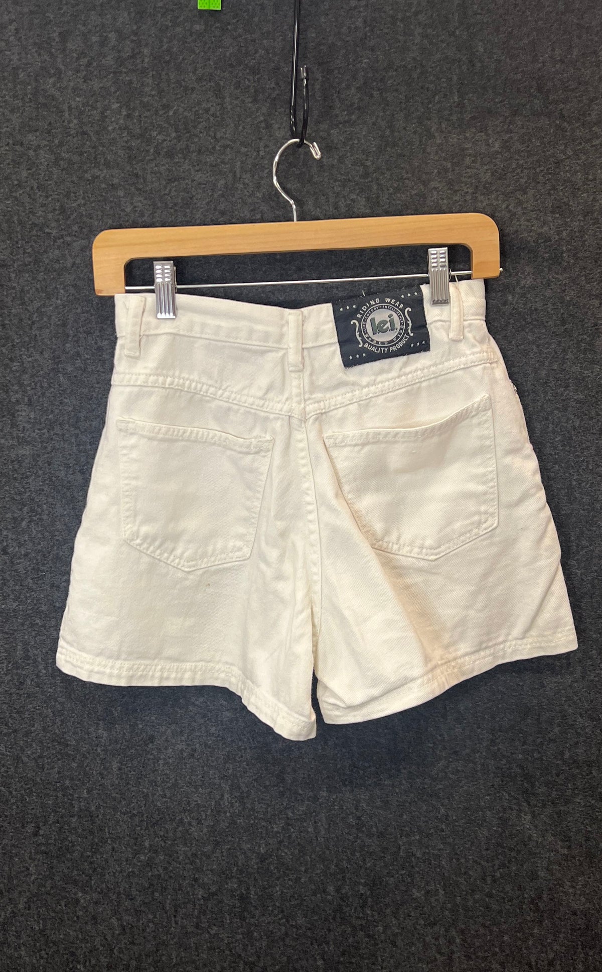 Vintage 90s l.e.i. Women's White High Waisted Denim Shorts Made in USA Sz 5