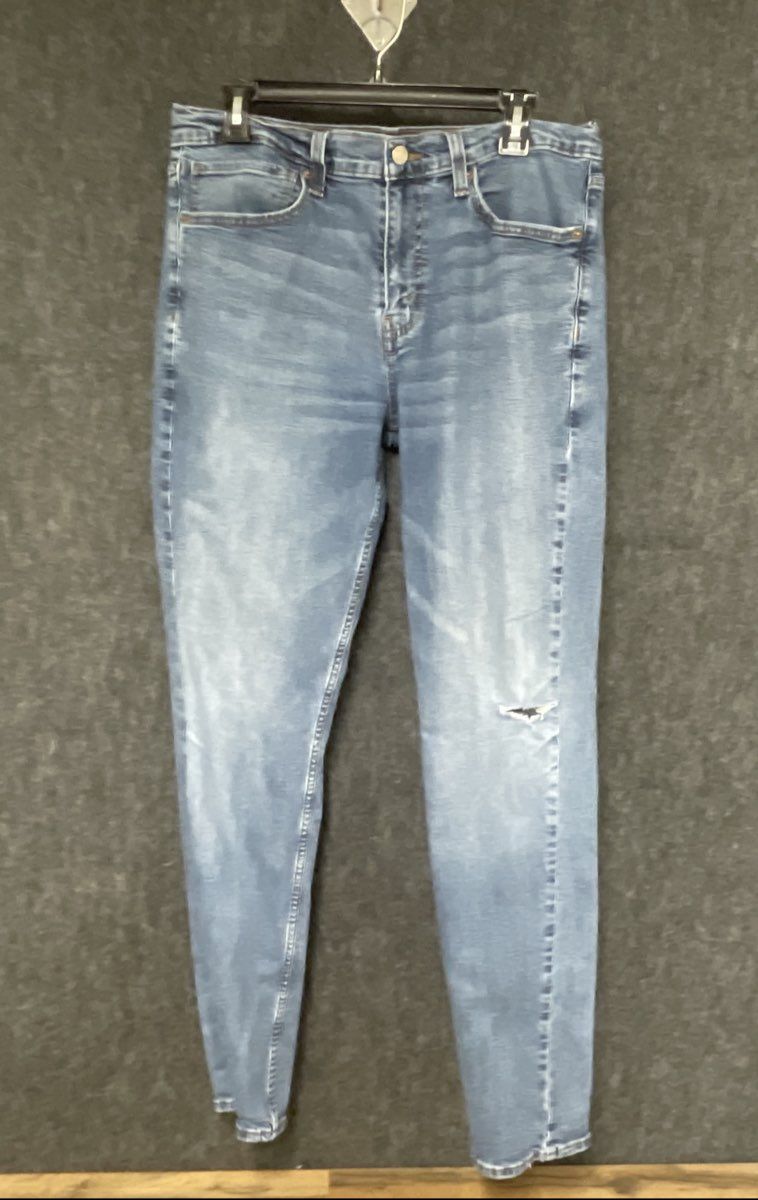 Signature by Levi Strauss Men's Slim Jeans Light Wash Distressed Sz 34x34