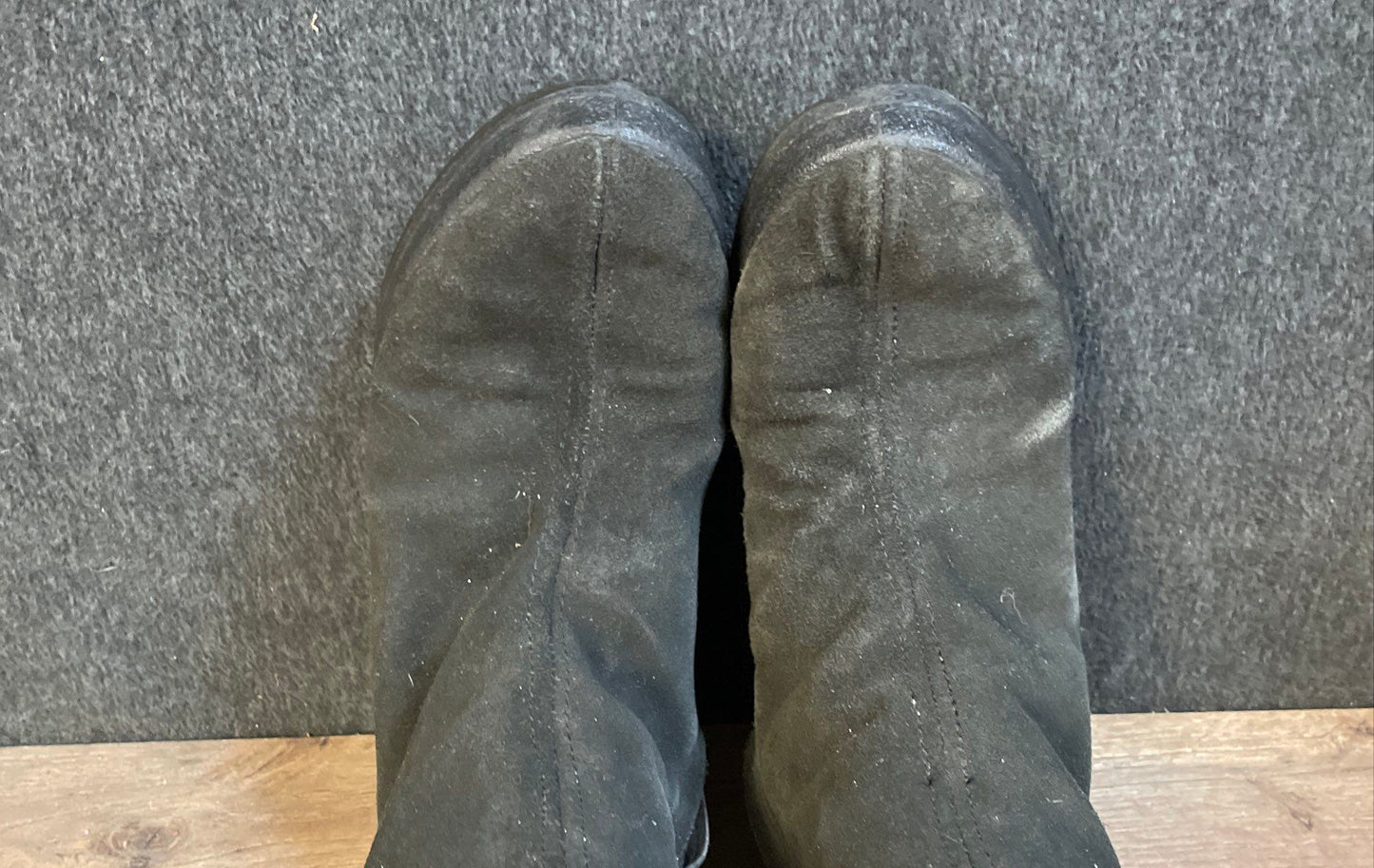 Vintage Made in England Black Suede Sheepskin Lined Mid Calf Boots Size UK 4