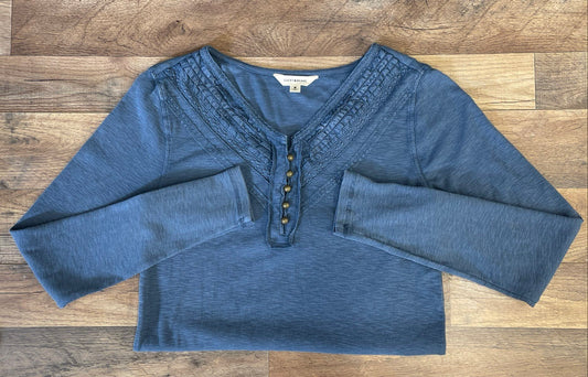 Lucky Brand Women's Blue Lace Trim Pleated Henley Long Sleeve Top Sz M