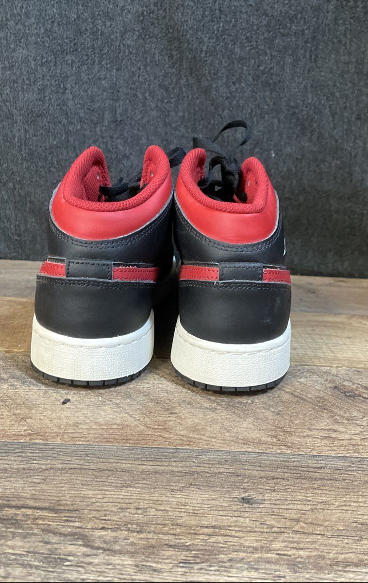 Nike Air Jordan 1 Mid GS Black Gym Red White Bred Sneakers Size 5.5Y