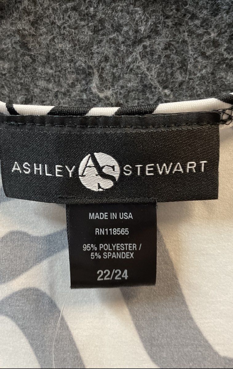 Ashley Stewart Women's Zebra Print Ruched V-Neck Dress Black White NWT Sz 22/24