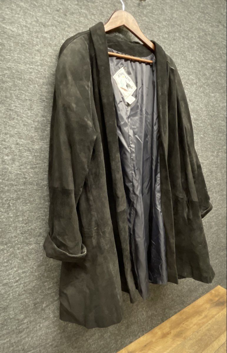 Desperado Women's Vintage 90s Black Suede Leather Shawl Collar Coat Size M