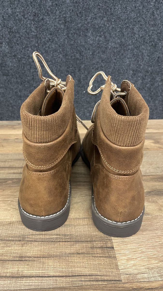 St. John's Bay Shae Brown Lace Up Memory Foam Ankle Boots Women's Size 11W