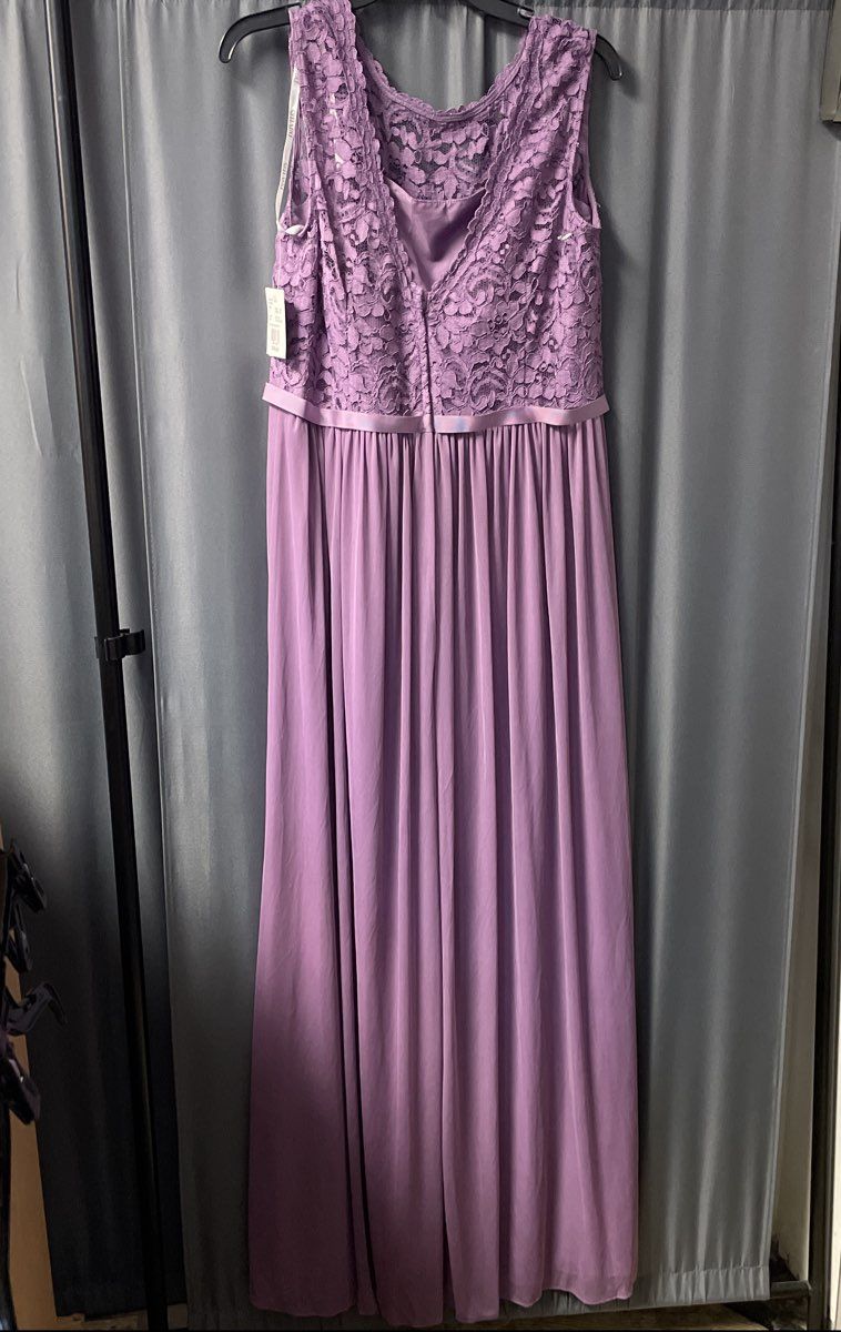 David's Bridal Women's Purple Lace Mesh Cap Sleeve Maxi Dress Sz 14 NWT